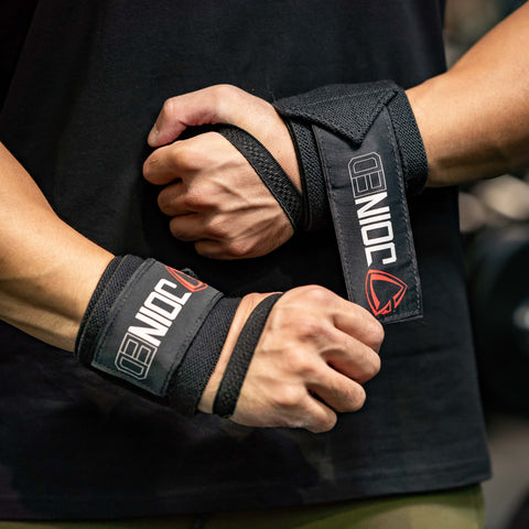 配戴護腕前,你該了解的6個重點:反覆纏繞、適時鬆綁